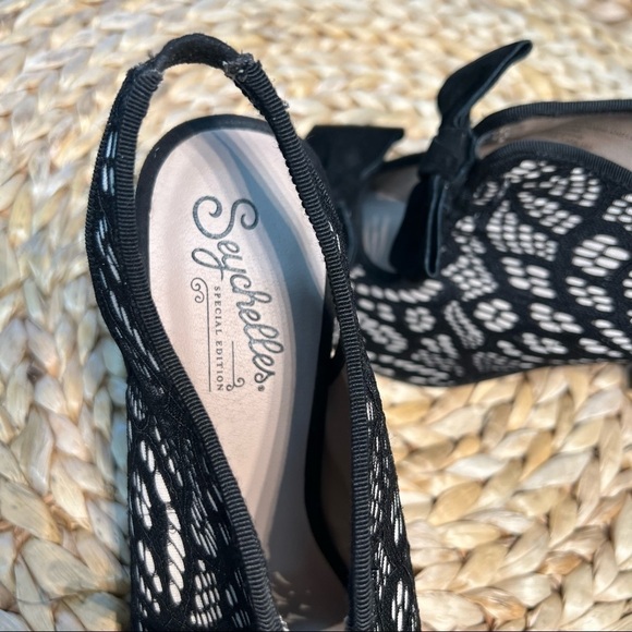 Seychelles Special Edition Bobbin Lace Pumps - Picture 8 of 12